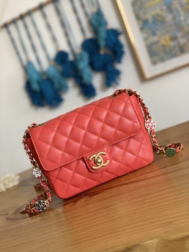  Handbag Chanel AS3737 size 14.5*19*6.5 cm