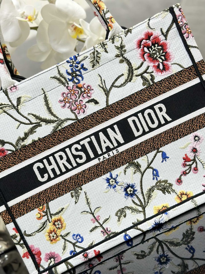  Handbag Dior M1286 size 36 x 27.5 x 16.5 cm