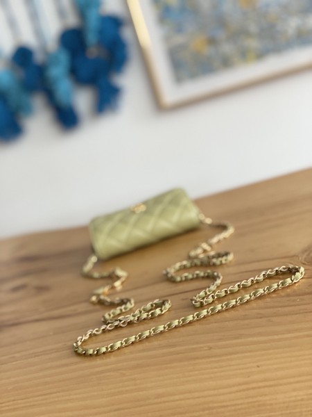 Handbag  Chanel  81228  size  12.5  cm