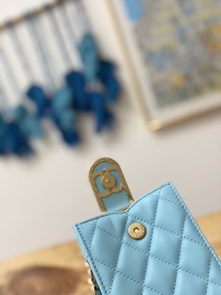 Handbag  Chanel   2981  size  18*3*10  cm