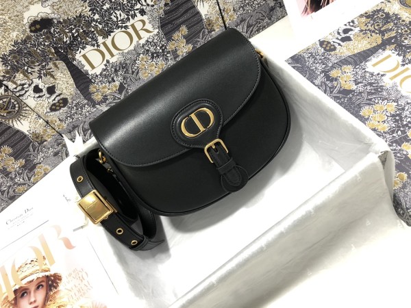 Handbag  Dior M9319 size 22*17*6 cm