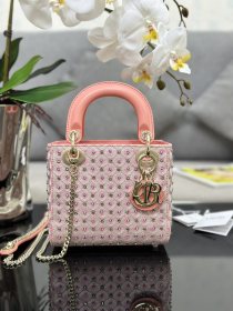  Handbag Dior M0505 size 17 x 15 x 7 cm