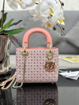 Handbag Dior M0505 size 17 x 15 x 7 cm