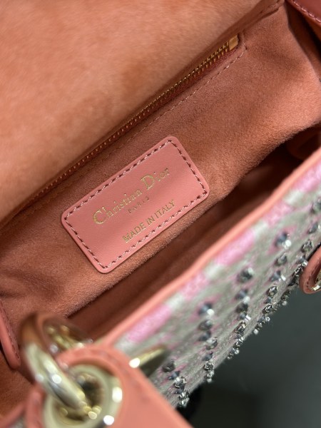  Handbag Dior M0505 size 17 x 15 x 7 cm