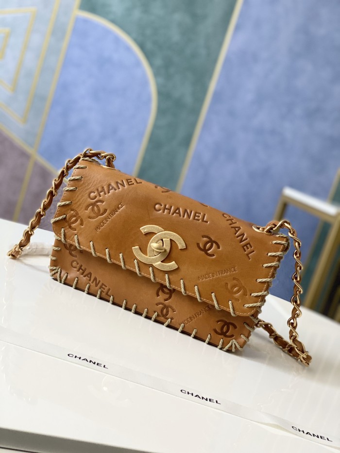 Handbag  Chanel  0966  size  25 6 14 cm