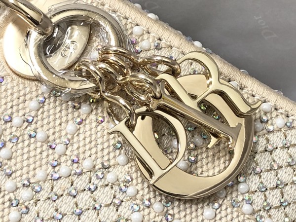 Handbag  Dior S0856 size 12 x 10.2 x 5 cm