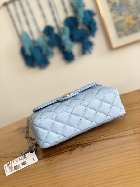 Handbag  Chanel  AS3690  size   21.5×22.5×7 cm