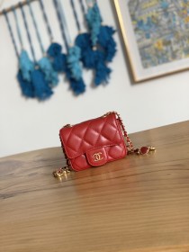 Handbag   Chanel  81227  size  11  cm