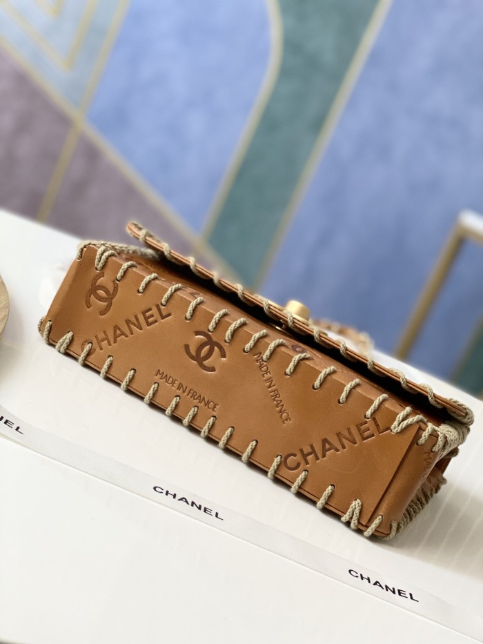 Handbag  Chanel  0966  size  25 6 14 cm