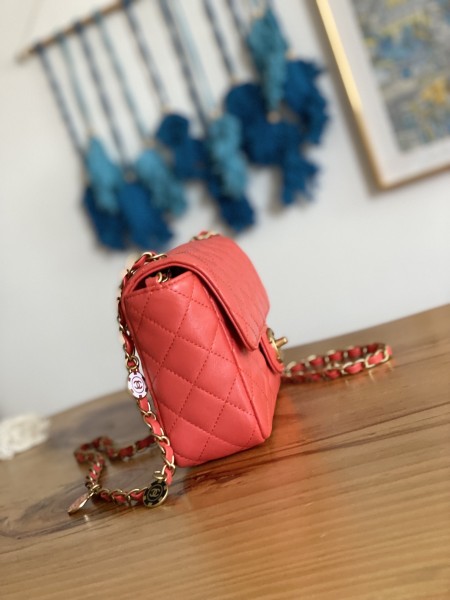  Handbag Chanel AS3737 size 14.5*19*6.5 cm