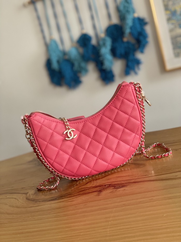  Handbag   Chanel  AS3917  size  15X20X6  cm