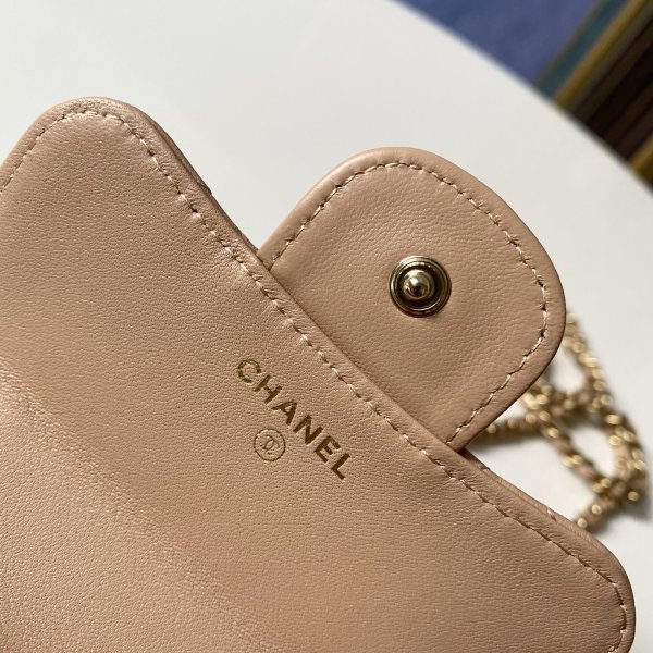  Handbag Chanel 81112 size 12 9.5 3 cm