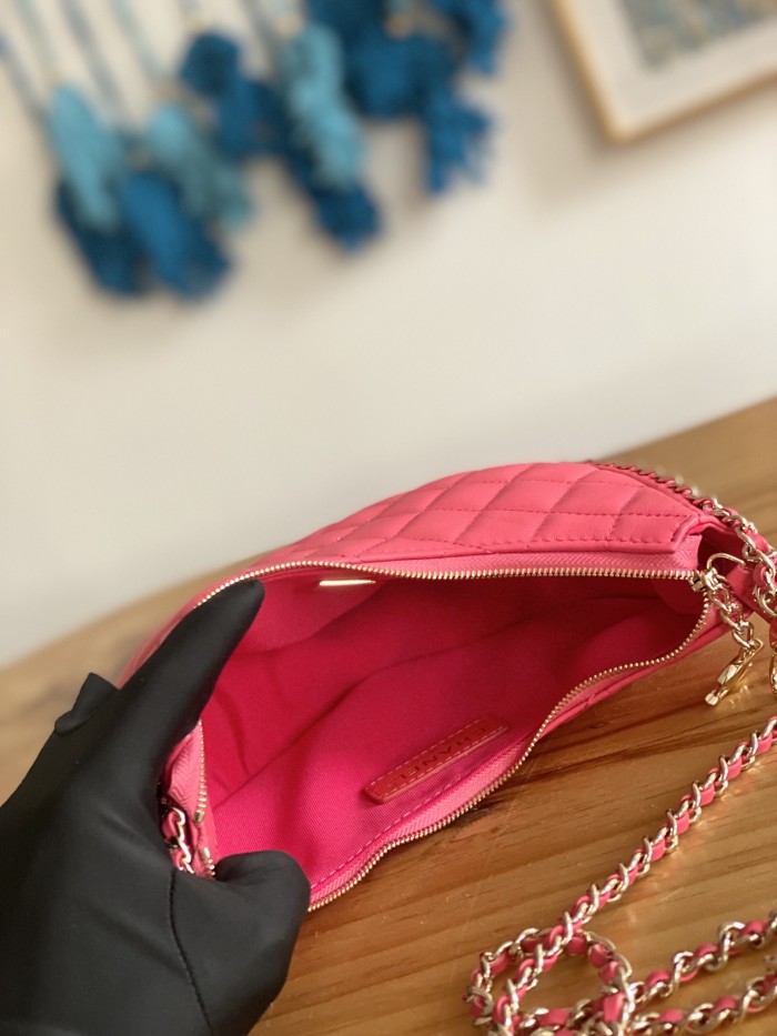  Handbag   Chanel  AS3917  size  15X20X6  cm