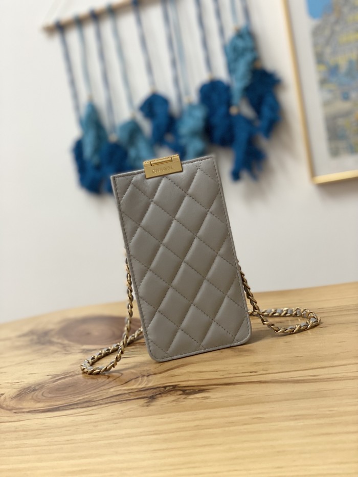 Handbag  Chanel  2981  size  18*3*10  cm