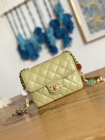  Handbag Chanel  AS3738  size 12.5*16*6 cm