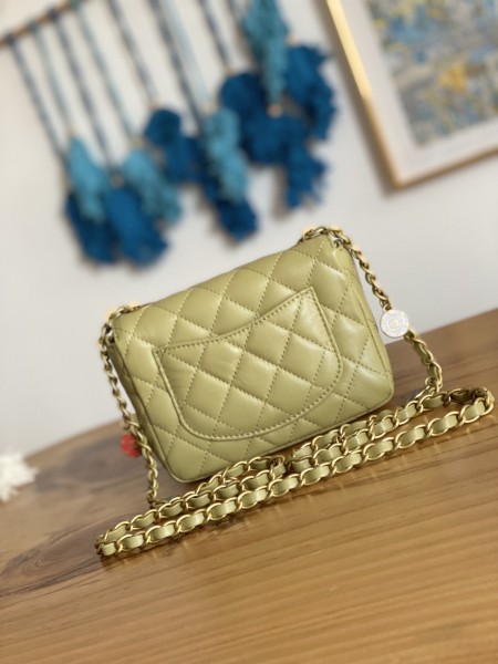  Handbag Chanel  AS3738  size 12.5*16*6 cm