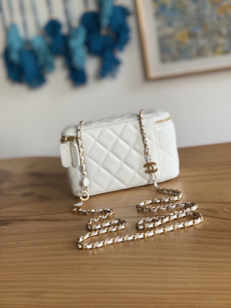  Handbag Chanel 81226 size 16.5 cm