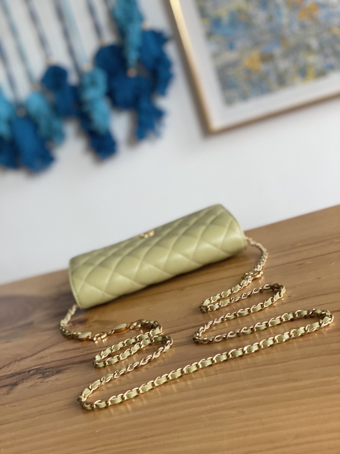  Handbag Chanel 81225 size 19 cm