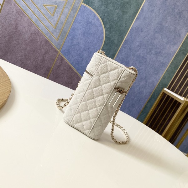 Handbag  Chanel  size  18*10.5*5 cm