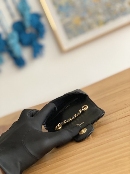 Handbag  Chanel  81227  size  11 cm