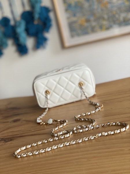  Handbag Chanel 81226 size 16.5 cm