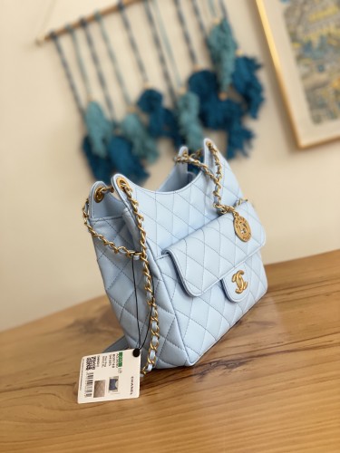 Handbag  Chanel  AS3690  size   21.5×22.5×7 cm