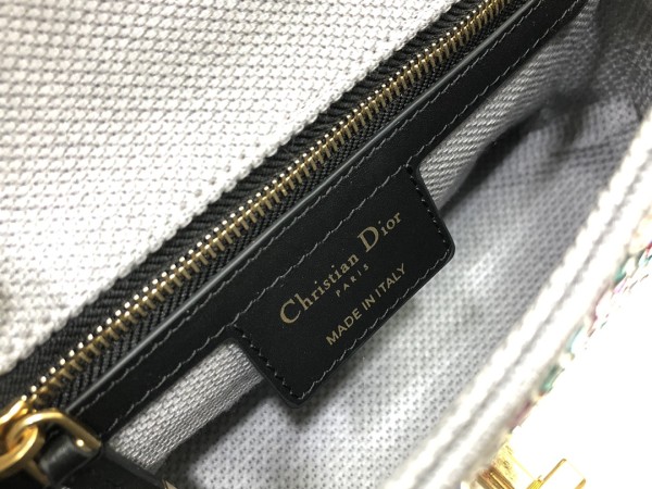 Handbag  Dior M9241 size 20*12*7 cm