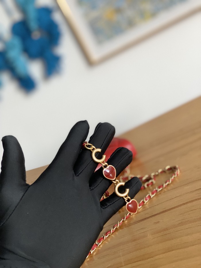 Handbag   Chanel  81227  size  11  cm