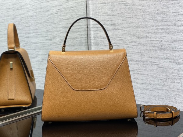 Handbag VALEXTRA size 𝟐𝟔*𝟐𝟎*𝟏𝟐 𝐂𝐦