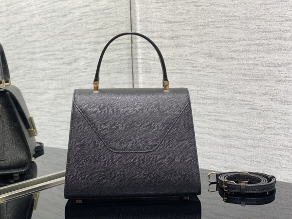 Handbag VALEXTRA size 𝟐𝟐*𝟏𝟔'𝟓*𝟏𝟐 𝐂𝐦