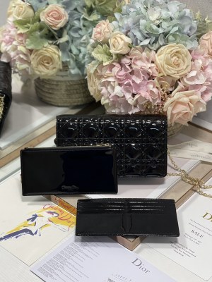 Handbag  Dior 77035 size  21.5 x 11.5 x 3 cm