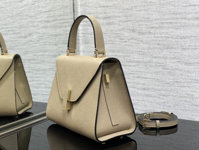  Handbag VALEXTRA size 𝟐𝟐*𝟏𝟔'𝟓*𝟏𝟐 𝐂𝐦