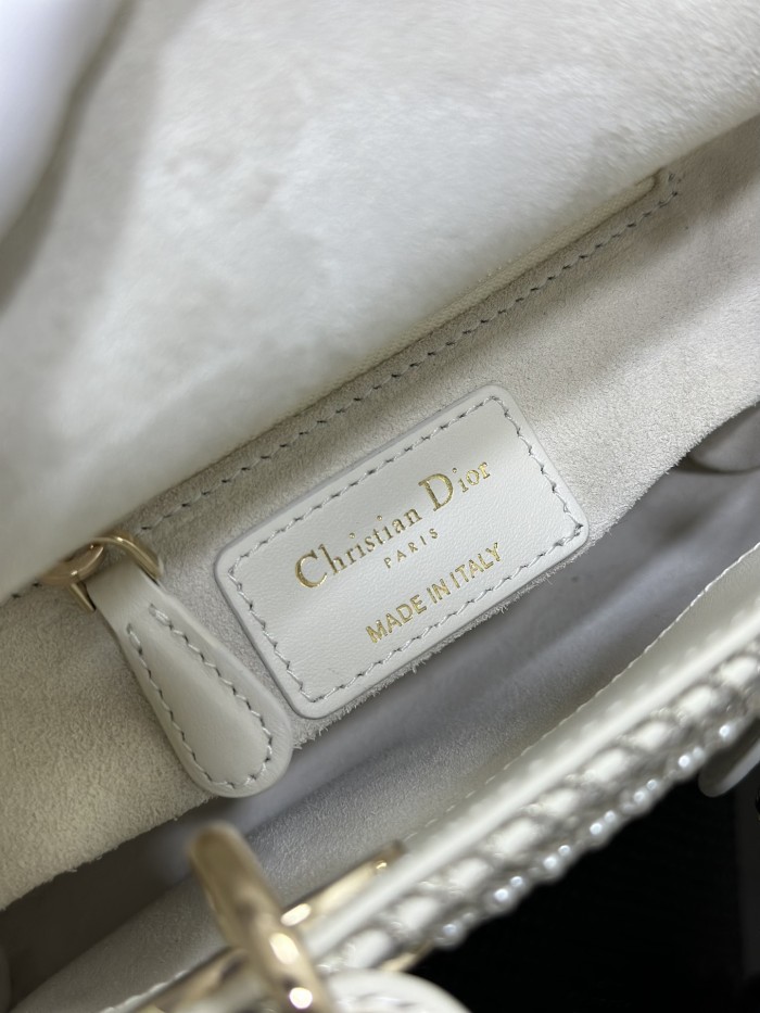  Handbag  Dior M0505 size 17 x 15 x 7  cm