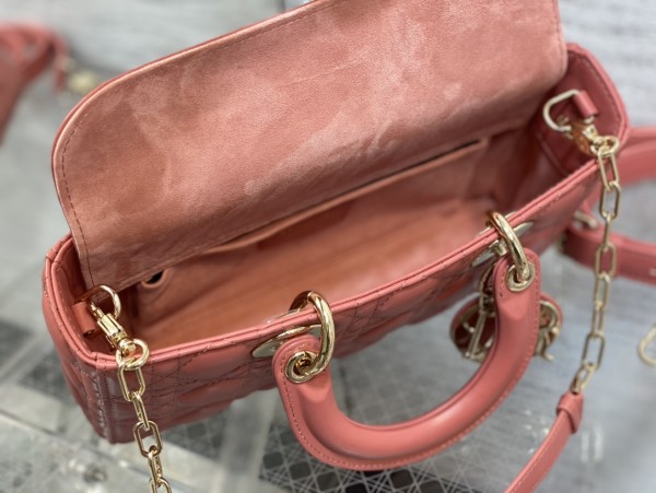 Handbag  Dior size 26*6*14 cm