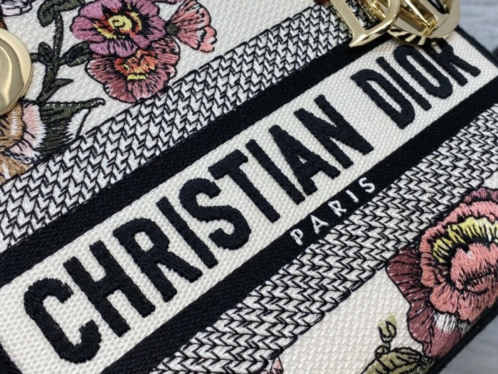  Handbag  Dior size 17*7*15 cm