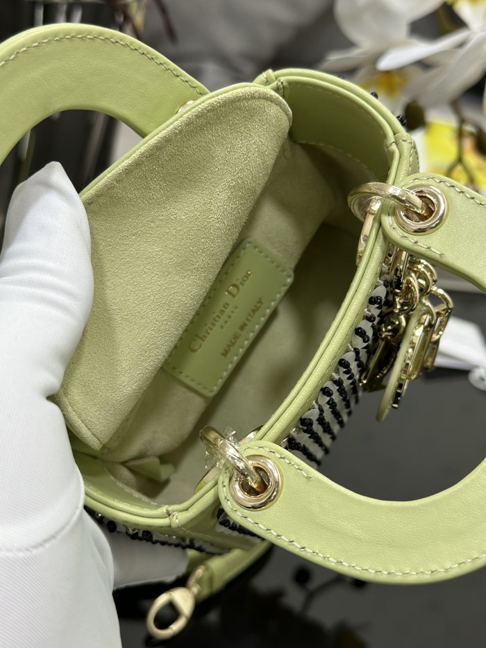  Handbag  Dior S0856 size 12 x 10.2 x 5 cm