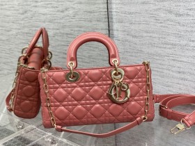 Handbag  Dior size 26*6*14 cm