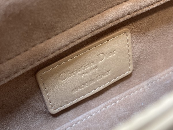  Handbag  Dior  size 16*5.5*10 cm