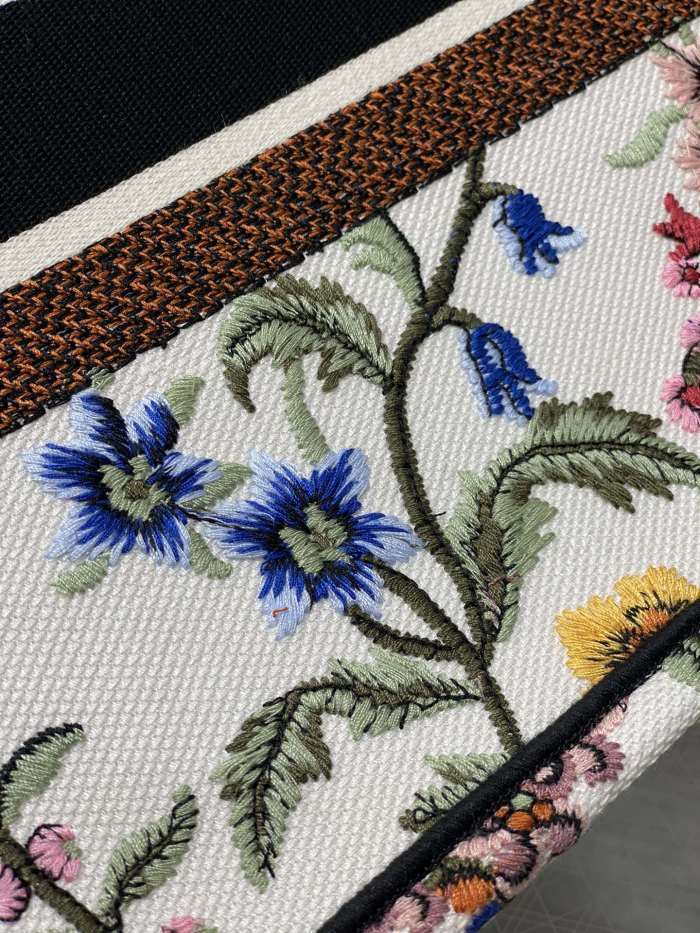 Handbag  Dior size 36*18*28 cm