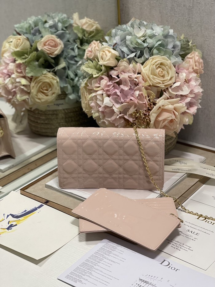 Handbag  Dior 77035 size 21.5 x 11.5 x 3 cm