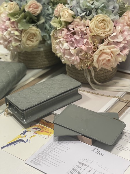 Handbag  Dior 77035 size  21.5 x 11.5 x 3 cm