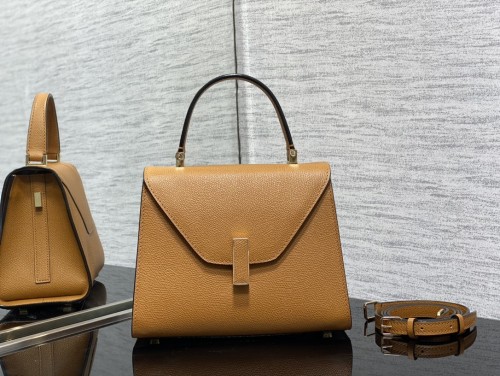 Handbag VALEXTRA size 𝟐𝟐*𝟏𝟔'𝟓*𝟏𝟐 𝐂𝐦