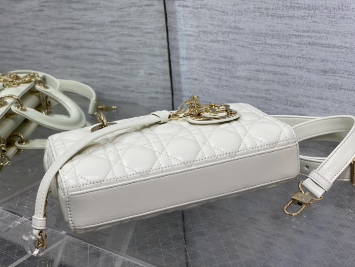  Handbag  Dior  size 22.5*6*11.5 cm