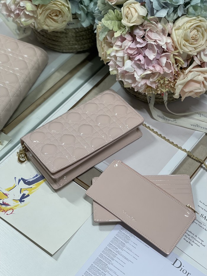 Handbag  Dior 77035 size 21.5 x 11.5 x 3 cm