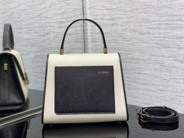 Handbag VALEXTRA size 𝟐𝟐*𝟏𝟔'𝟓*𝟏𝟐 𝐂𝐦