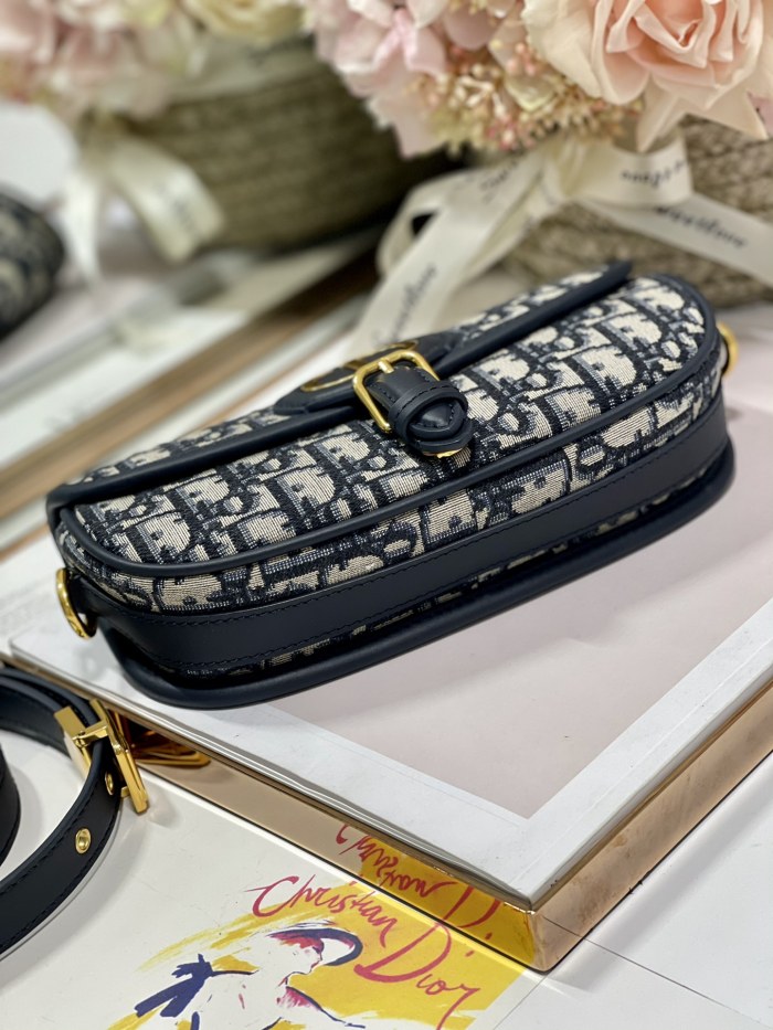 Handbag  Dior 9327 size 21*5*12 cm