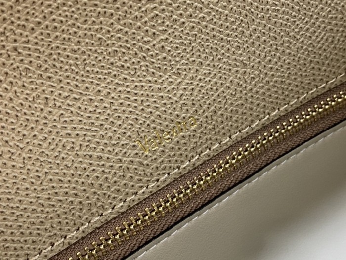  Handbag VALEXTRA size 𝟐𝟔*𝟐𝟎*𝟏𝟐 𝐂𝐦