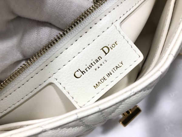 Handbag  Dior M9241 size 20*12*7 cm