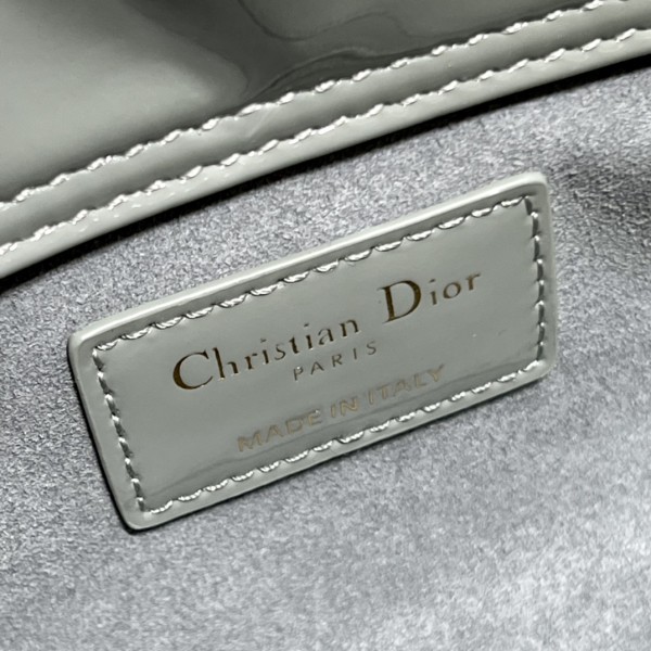 Handbag  Dior  0540 size 22.5×6×11.5 cm 