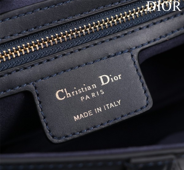 Handbag Dior M0446CWGH-M900 size 25.5*6.5*20 cm